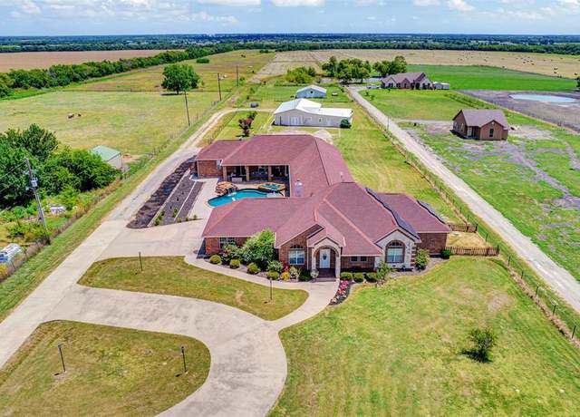 Property at 1627 Fm 547, Farmersville, TX 75442, 5 beds, 5.5 baths