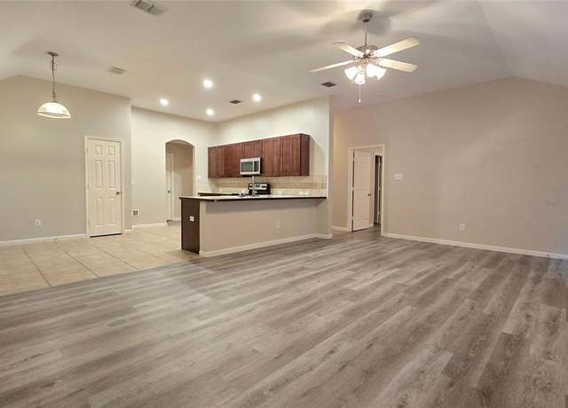 Property at 2043 Brook Meadow Dr, Forney, TX 75126, 4 beds, 2 baths