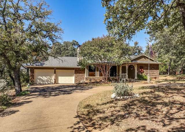Property at 6040 Casey Ct, Fort Worth, TX 76140, 5 beds, 4 baths