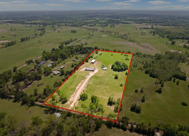 Property at 115 County Road 4720, Mount Pleasant, TX 75455, 3 beds, 2 baths
