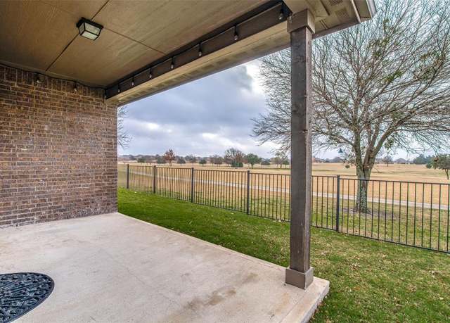 Property at 2520 Sabine Cir, Royse City, TX 75189, 3 beds, 2 baths