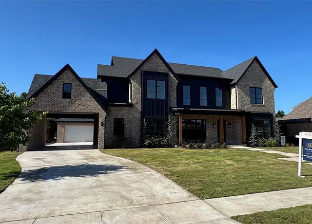 Property at 4074 S Better Dr, Dallas, TX 75229, 5 beds, 5.5 baths