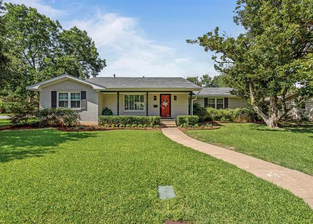 Property at 4301 Bilglade Rd, Fort Worth, TX 76109, 3 beds, 3 baths