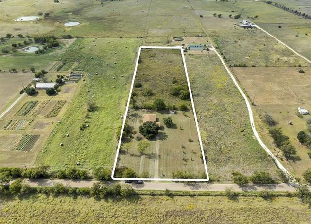 Property at 7429 County Road 1232, Godley, TX 76044, 2 beds, 2 baths