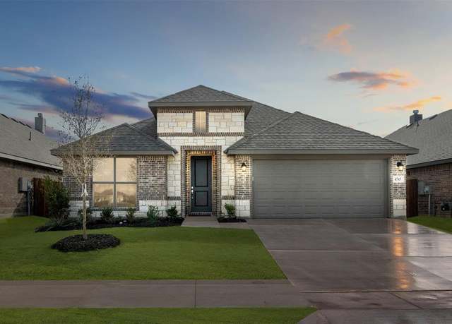Property at 4545 Copper Point Dr, Fort Worth, TX 76036, 3 beds, 2 baths