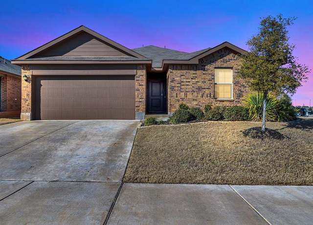 Property at 3400 Winoak Dr, Fort Worth, TX 76123, 3 beds, 2 baths