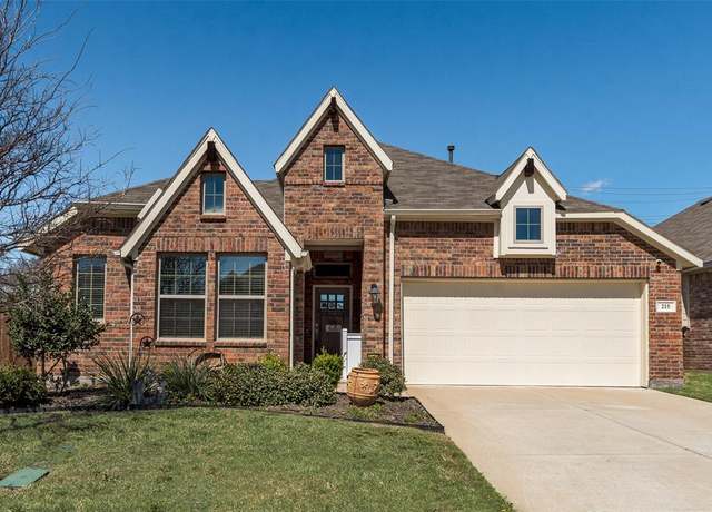 Property at 215 Tallgrass Dr, Lavon, TX 75166, 4 beds, 2 baths