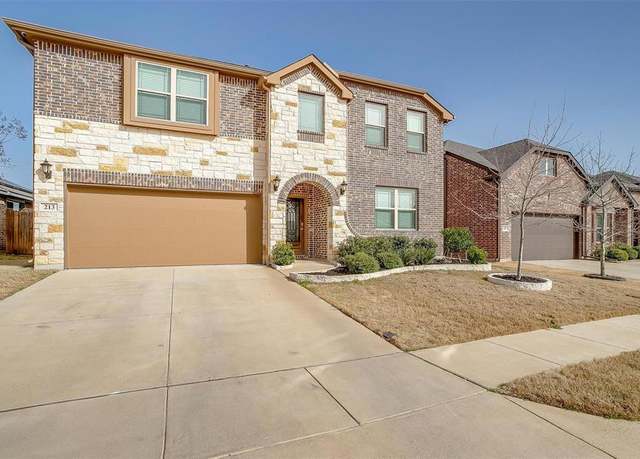 Property at 213 White Tail Ln, Alvarado, TX 76009, 4 beds, 2.5 baths