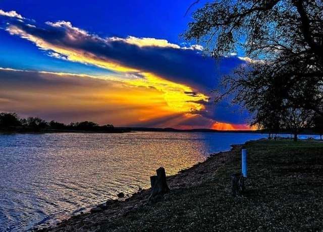 Property at 832 Clear Cove Ct N, Graford, TX 76449