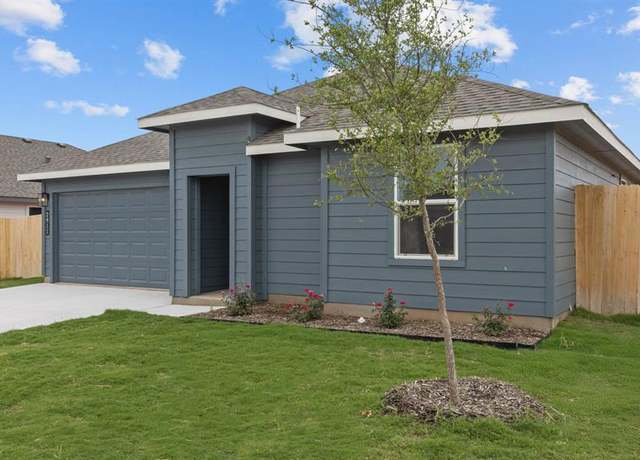 Property at 2911 Lynn Ln, Abilene, TX 79606, 3 beds, 2 baths