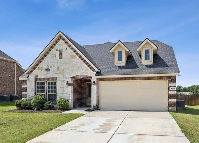 Property at 540 Winnetka Dr, Oak Point, TX 75068, 3 beds, 2 baths