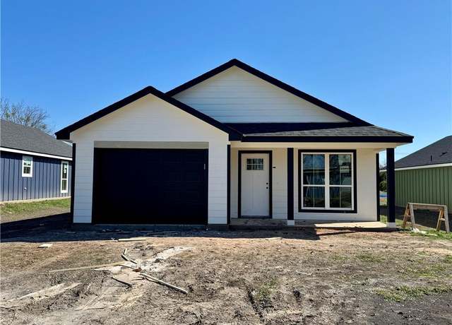 Property at 385 E Burleson St, Mart, TX 76664, 3 beds, 2 baths