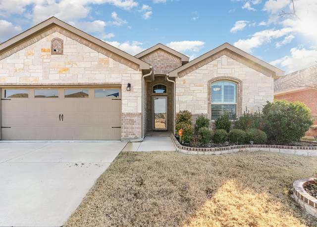 Property at 2540 Emerald Springs Dr, Glenn Heights, TX 75154, 3 beds, 2 baths