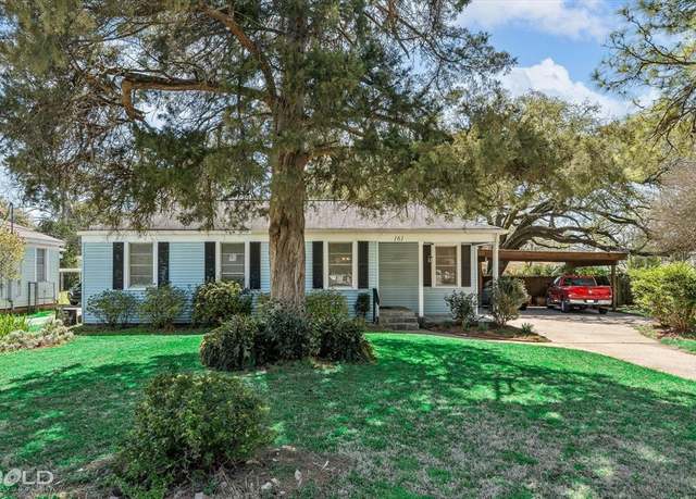Property at 161 Carrollton Ave, Shreveport, LA 71105, 3 beds, 2 baths