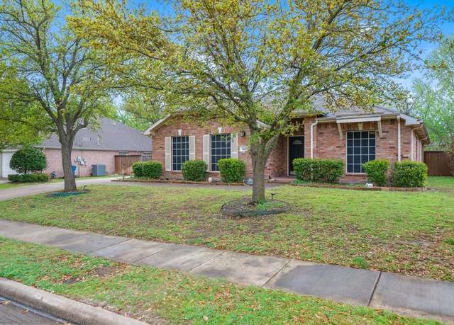Property at 461 Sausalito Dr, Rockwall, TX 75087, 3 beds, 2 baths