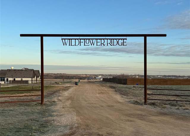 Property at 741 Hummingbird Ln, Justin, TX 76247