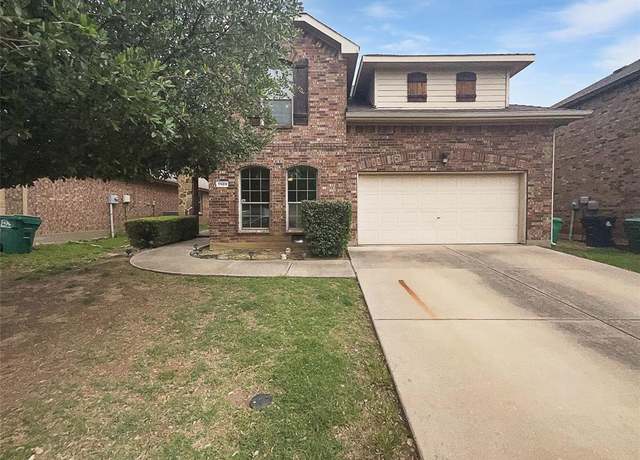 Property at 3909 Trenton Pl, Denton, TX 76208, 5 beds, 4 baths