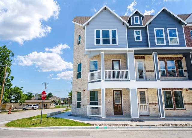 Property at 270 Harris St, Lewisville, TX 75057, 3 beds, 3.5 baths