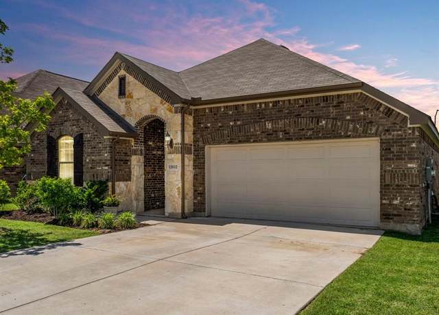 Property at 12652 Viewpoint Ln, Fort Worth, TX 76028, 3 beds, 2 baths