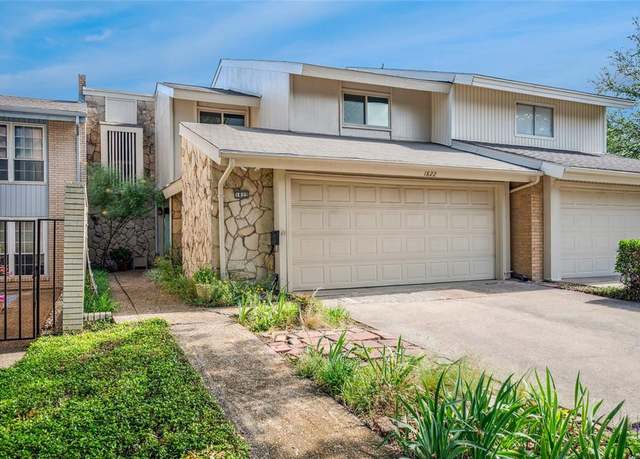 Property at 1822 Lakecrest Ct, Carrollton, TX 75006, 3 beds, 3 baths