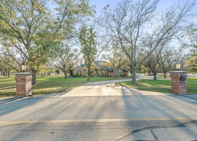 Property at 10008 Flight Plan Dr, Granbury, TX 76049, 4 beds, 3 baths
