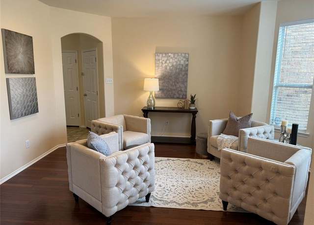 Property at 208 Wenrick Dr, Roanoke, TX 76262, 4 beds, 3 baths