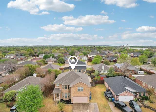 Property at 208 Wenrick Dr, Roanoke, TX 76262, 4 beds, 3 baths