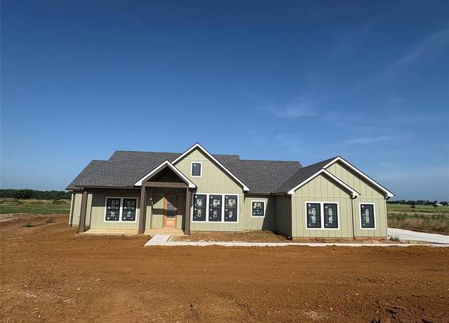 Property at 1080 Dixie Estates Way, Whitesboro, TX 76273, 4 beds, 2.5 baths
