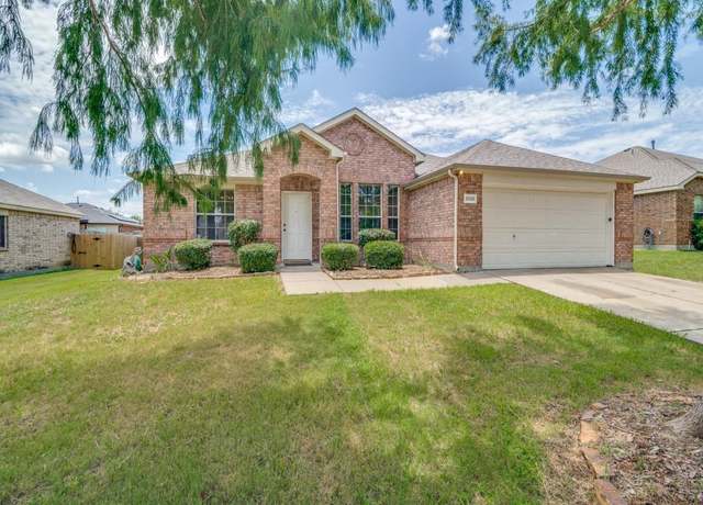 Property at 2020 Northridge Dr, Forney, TX 75126, 4 beds, 2 baths