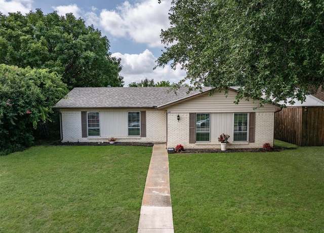 Property at 906 Roaming Road Dr, Allen, TX 75002, 4 beds, 2 baths