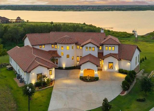 Property at 7421 Waters Edge Ct, The Colony, TX 75056, 5 beds, 6.5 baths