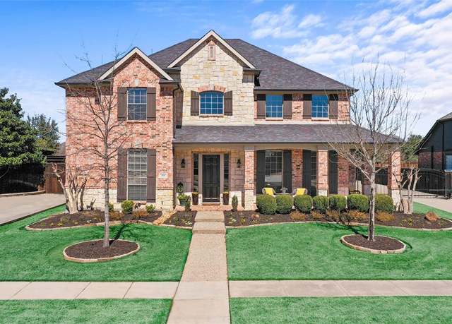 Property at 28 Ridgewood Dr, Trophy Club, TX 76262, 4 beds, 3.5 baths