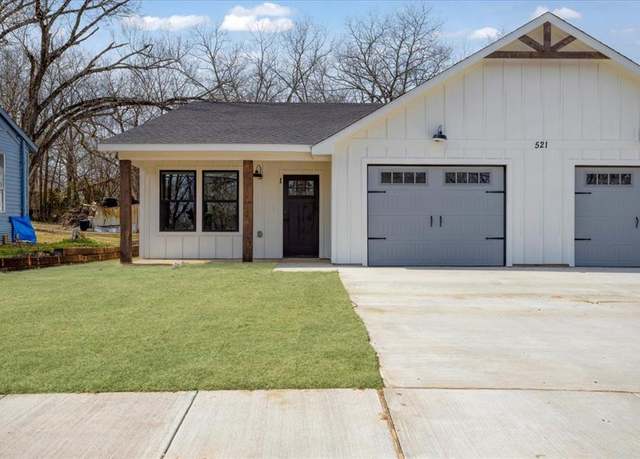Property at 521 Gates St Unit A, Bonham, TX 75418, 3 beds, 2 baths