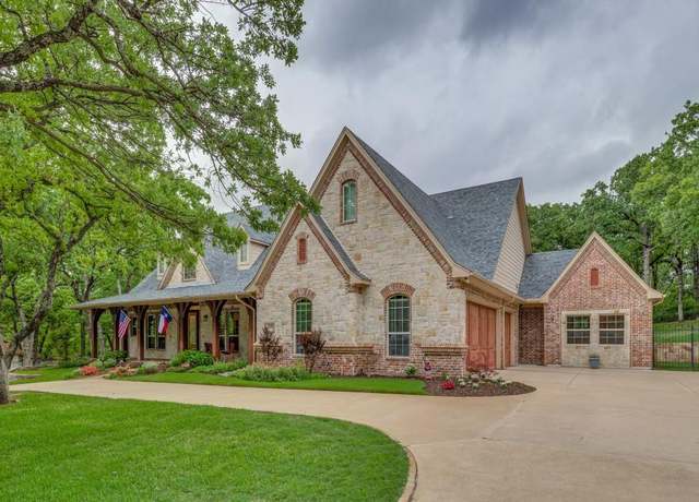 Property at 1575 Windy Oaks Dr, Keller, TX 76262, 4 beds, 4 baths