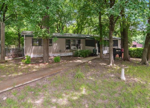 Property at 4806 Creekside Rd, Melissa, TX 75454, 3 beds, 2 baths
