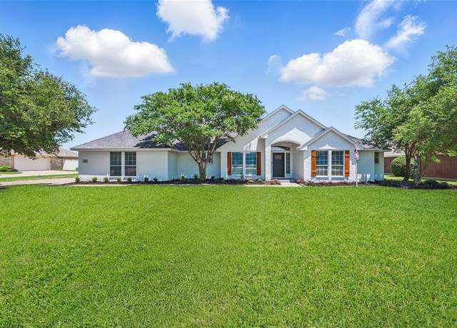 Property at 10609 Rancho Viejo Way, Fort Worth, TX 76036, 3 beds, 3 baths