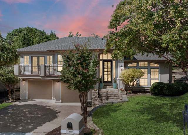 Property at 202 Harbor Landing Dr, Rockwall, TX 75032, 3 beds, 2.5 baths
