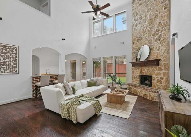 Property at 3376 Castlewood Blvd, Highland Village, TX 75077, 5 beds, 4 baths