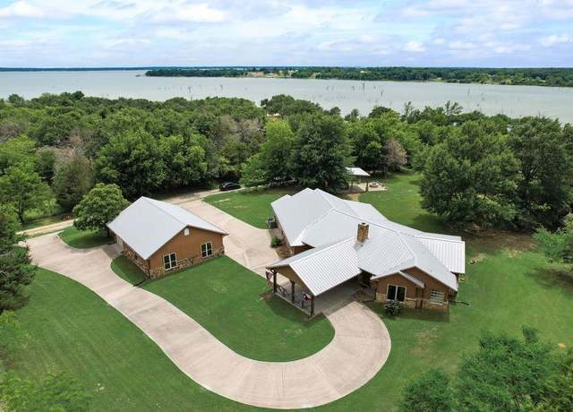 Property at 525 SE County Road 2218, Corsicana, TX 75109, 5 beds, 3 baths