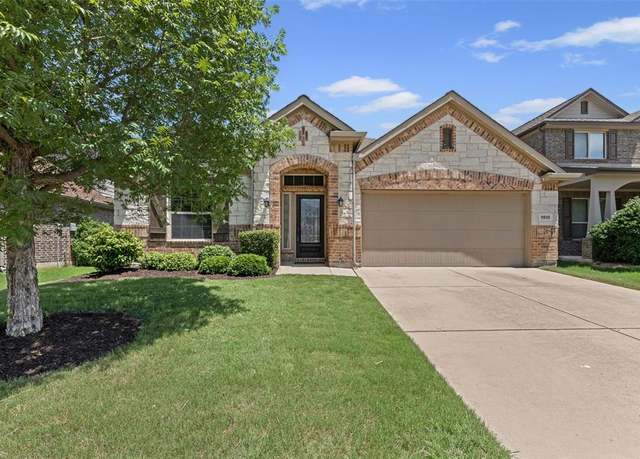 Property at 11513 Champion Creek Dr, Frisco, TX 75036, 3 beds, 2 baths