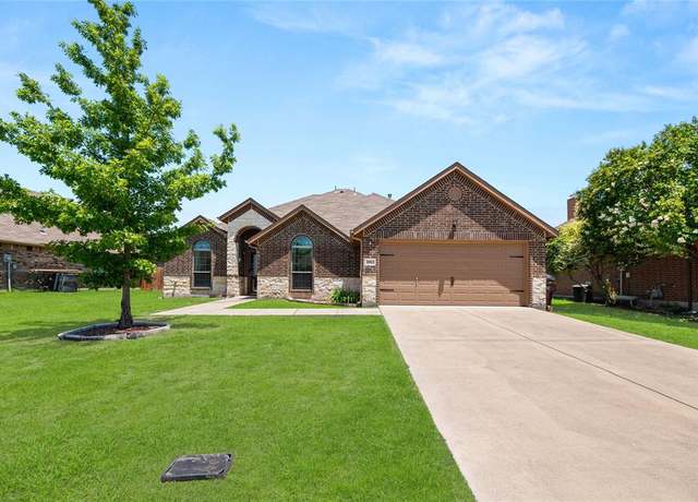Property at 1912 Green Terrace Dr, Royse City, TX 75189, 4 beds, 2 baths