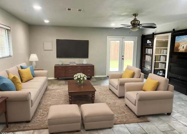 Property at 6905 Arboreal Dr, Dallas, TX 75231, 3 beds, 2.5 baths