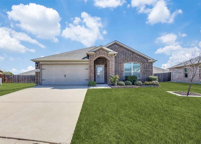 Property at 1400 Cedar Hollow Dr, Princeton, TX 75407, 4 beds, 2 baths