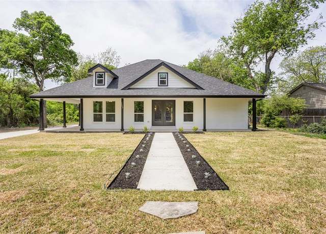 Property at 3640 Brookland Ave, Fort Worth, TX 76116, 3 beds, 2 baths