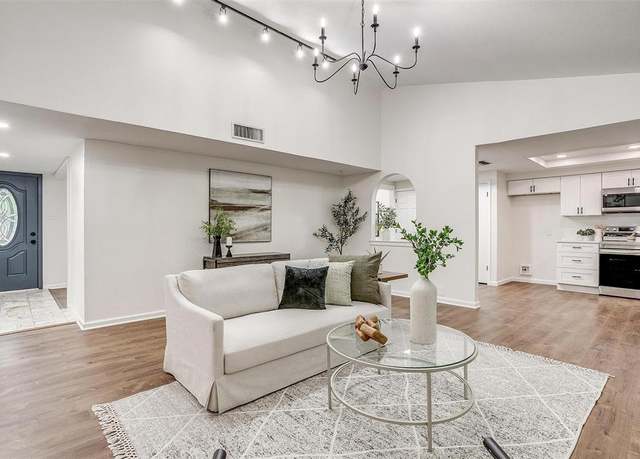 Property at 8904 Pagosa Dr, Fort Worth, TX 76116, 3 beds, 2 baths