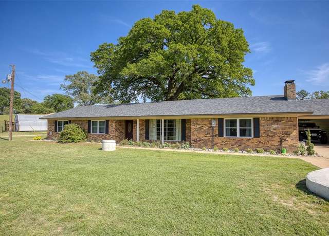 Property at 3662 An County Road 359, Palestine, TX 75803, 3 beds, 2.5 baths