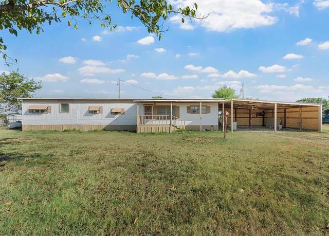 Property at 315 Winter Hawk, Mcgregor, TX 76657, 3 beds, 2 baths