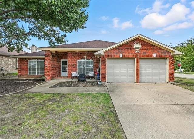 Property at 1000 Ridgecrest Dr, Mckinney, TX 75069, 3 beds, 2 baths