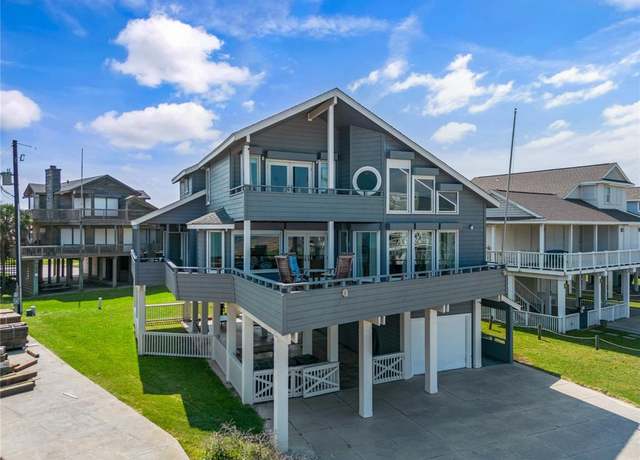 Property at 4239 Spoonbill Ln, Galveston, TX 77554, 4 beds, 2.5 baths