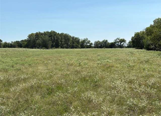 Property at 3883 Farm Road 71 W, Sulphur Springs, TX 75482